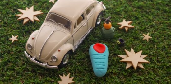 株式会社ジャストライト浪岡智がお送りする車中泊の時のイメージ画像