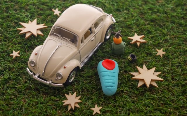 株式会社ジャストライト浪岡智がお送りする車中泊の時のイメージ画像